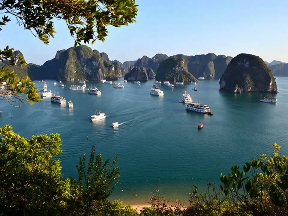 Ha Long Bay